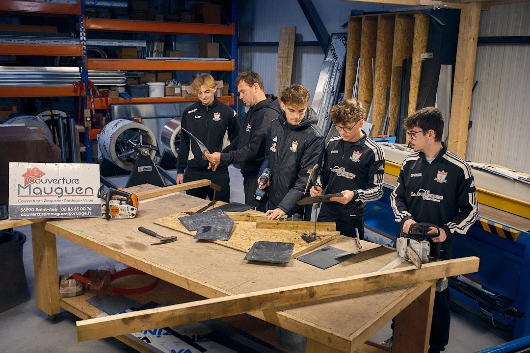 Couverture Mauguen Fenetre De Toit Velux A Vannes Apprentissage Du Metier 4